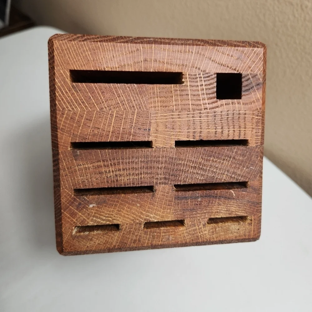 Chicage Cutlery Solid Oak Knife Block (Block Only)